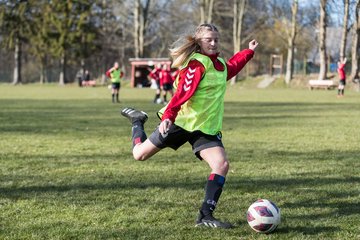 Bild 142 - F Rot Schwarz Kiel - SV Henstedt Ulzburg 2 : Ergebnis: 1:1
